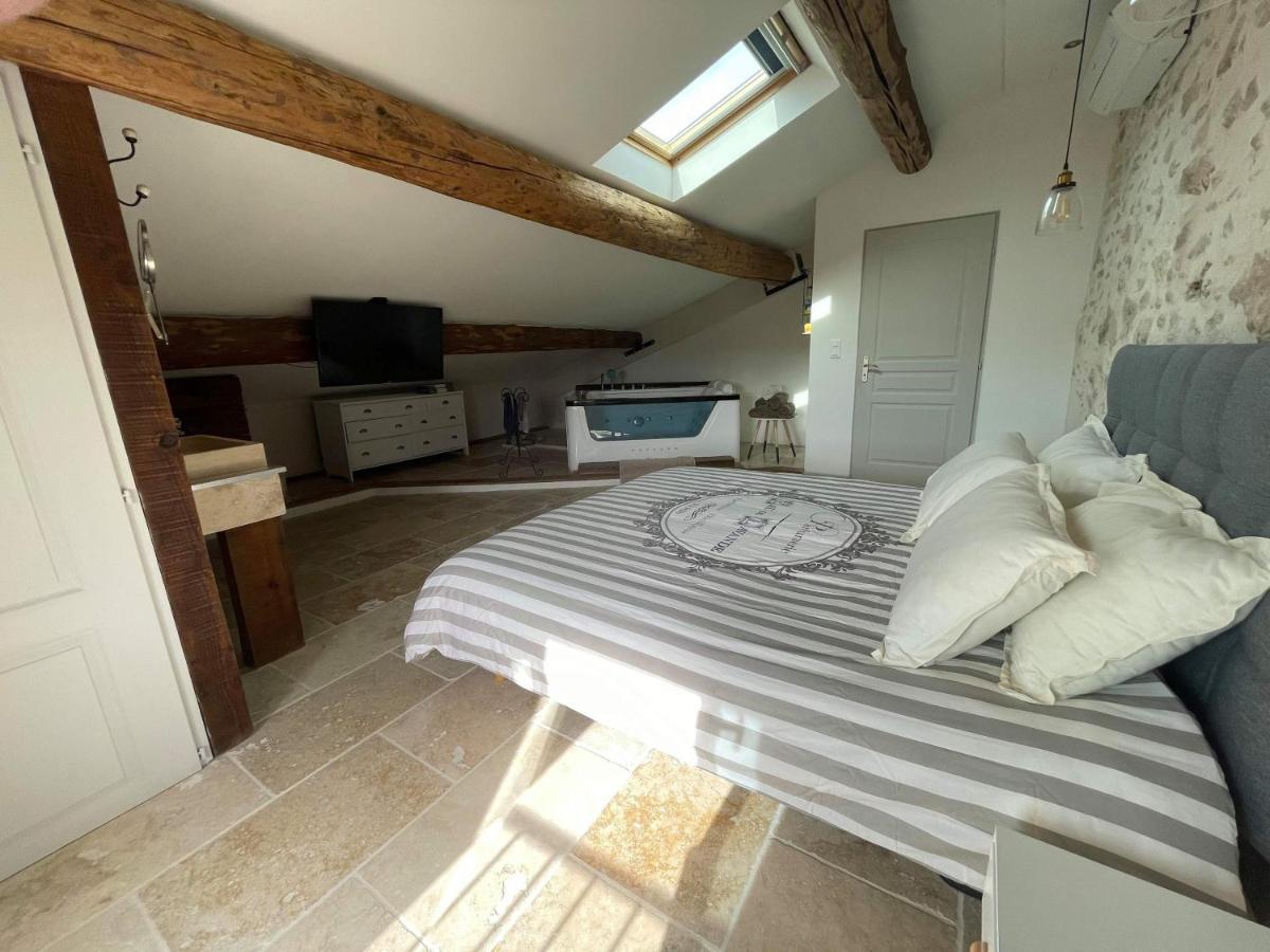 Appartement de charme Sud Luberon classé 4 étoiles Puyvert Exterior foto